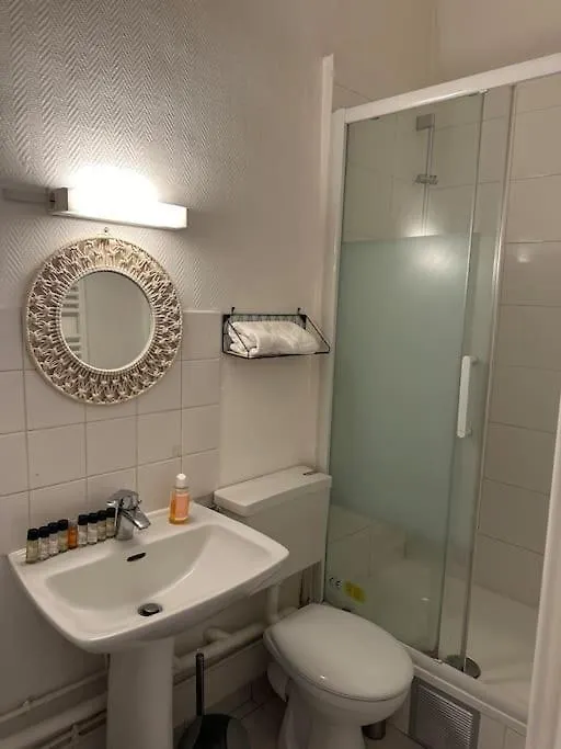 De 38m² -quartier Latin Apartment
